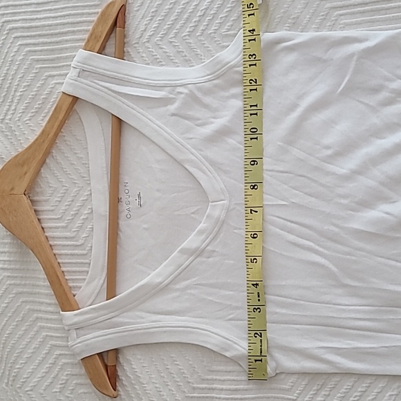 NWT Caslon V-Neck Tank - Picture 7 of 8